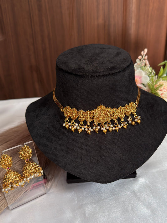Lakshmi Choker with Pearls CHO14