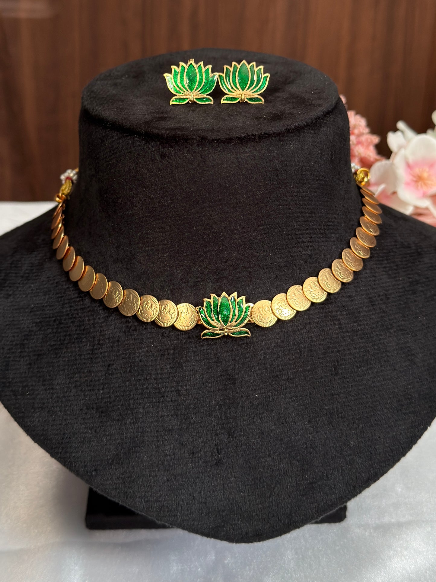 Lotus Coin Necklace NE75