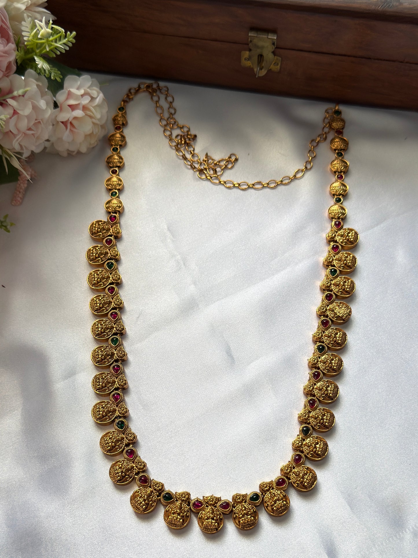 Multi Lakshmi Coin Hipchain/Haram HB12