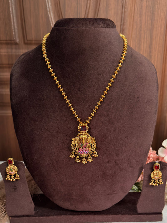 Ball Chain Lakshmi pink SC37
