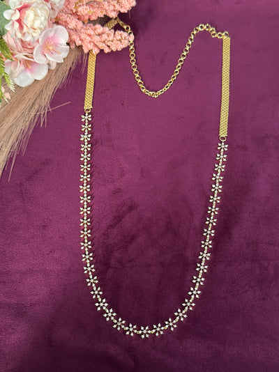 White Stone Flower Hipchain