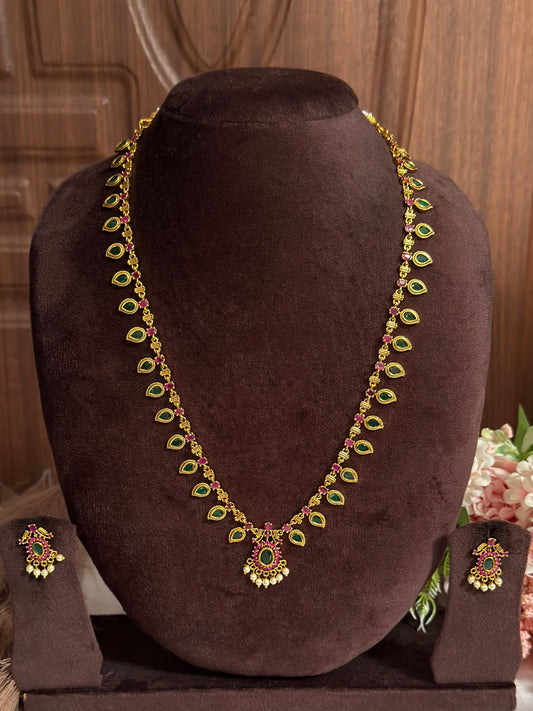 Palaka With Pink Stone Long L55