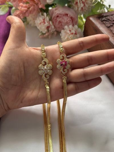Flower Design Mugappu Chain