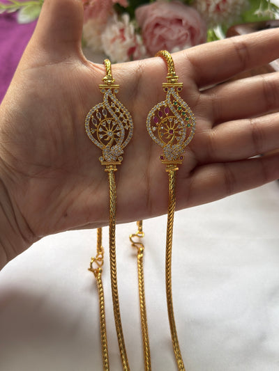 Peacock Head Mugappu Chain