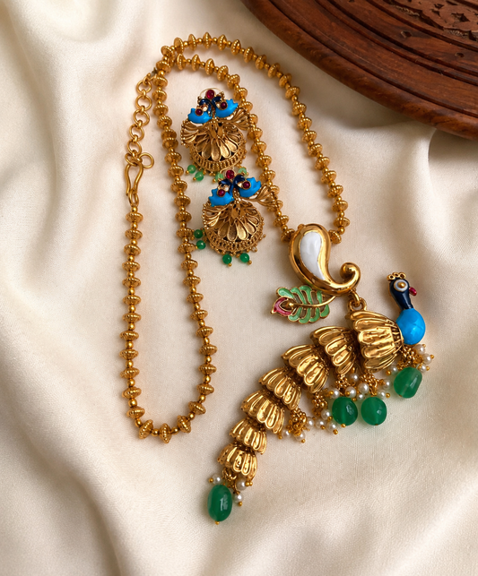 Long Peacock chain L86
