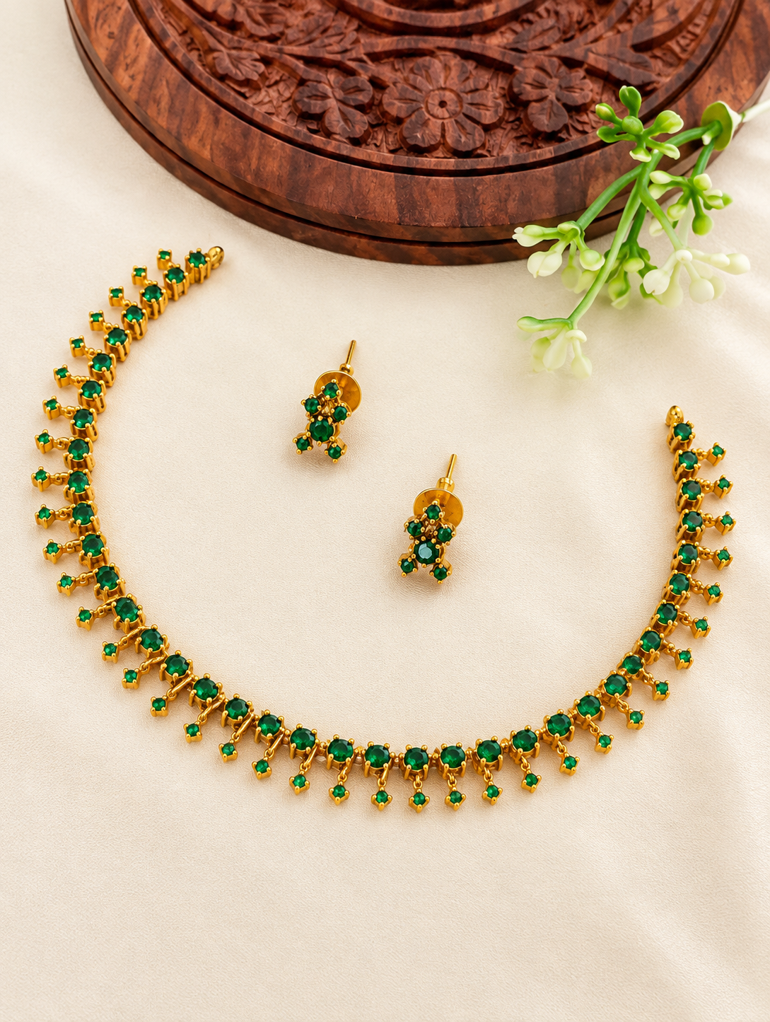 Diamond Cut Elegant Necklace NE172
