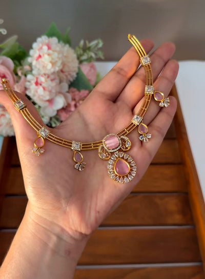 Elegant Diamond Hasli  DIA90