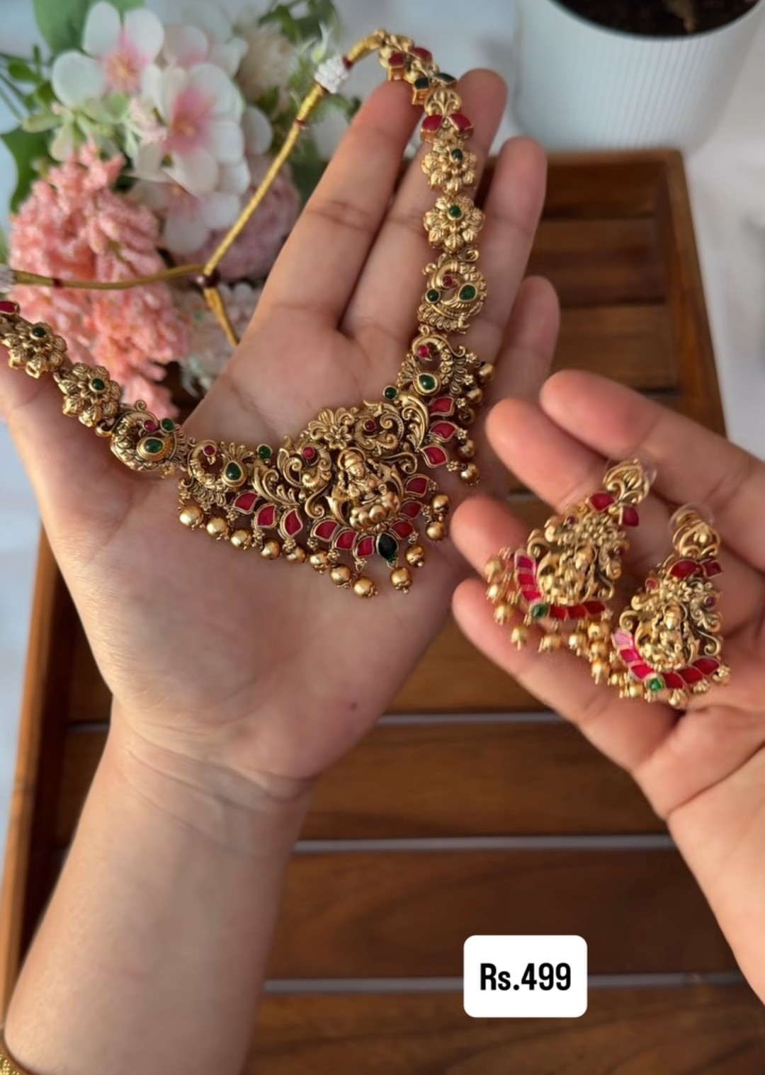 Red stone Beautiful Necklace NE154