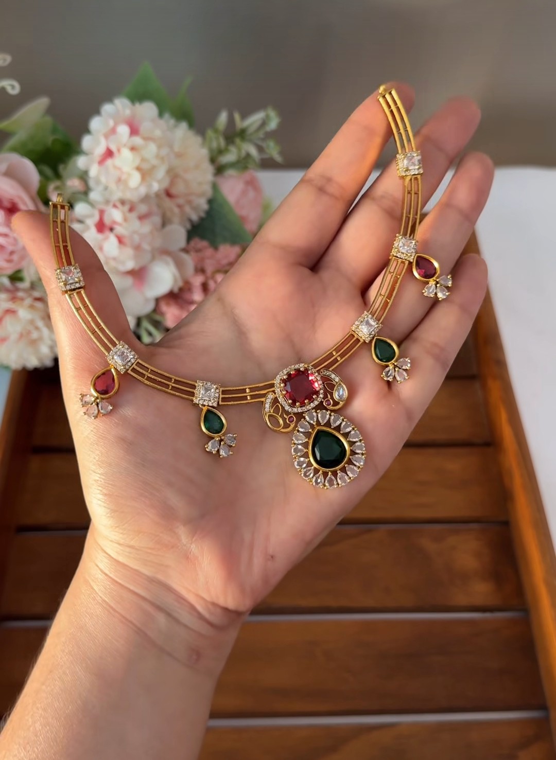 Elegant Diamond Hasli  DIA90